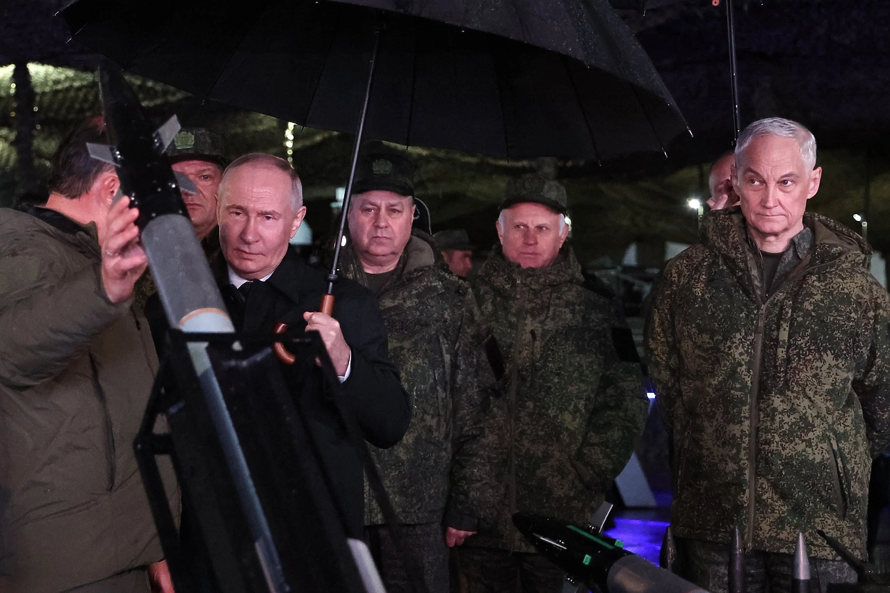 Владимир Путин прибыл на Урал