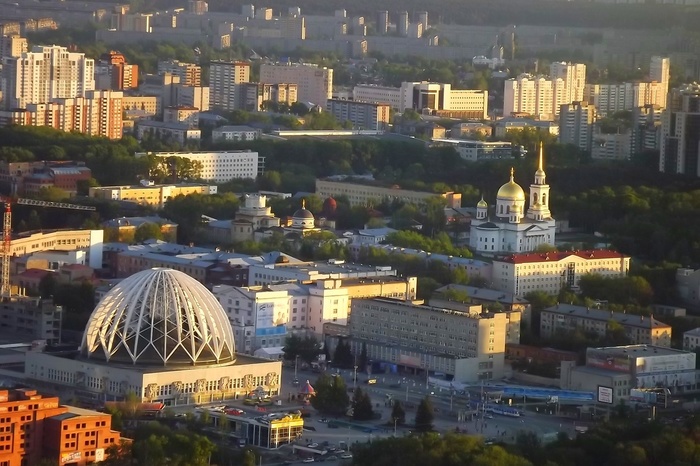 Екатеринбург вошел в рейтинг богатых и независимых региональных столиц