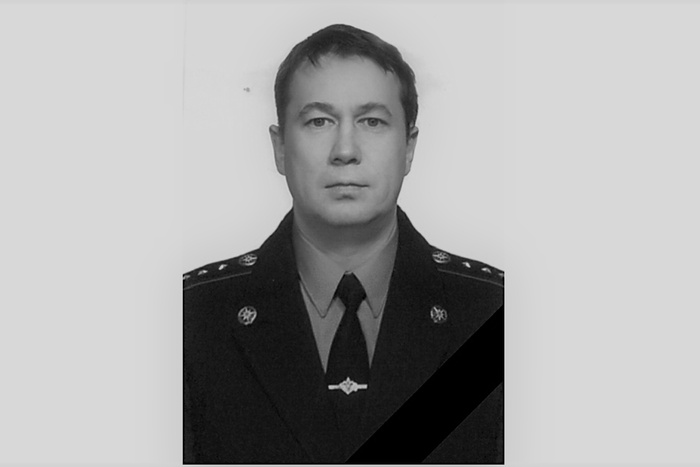В Свердловской области при тушении пожара погиб командир МЧС