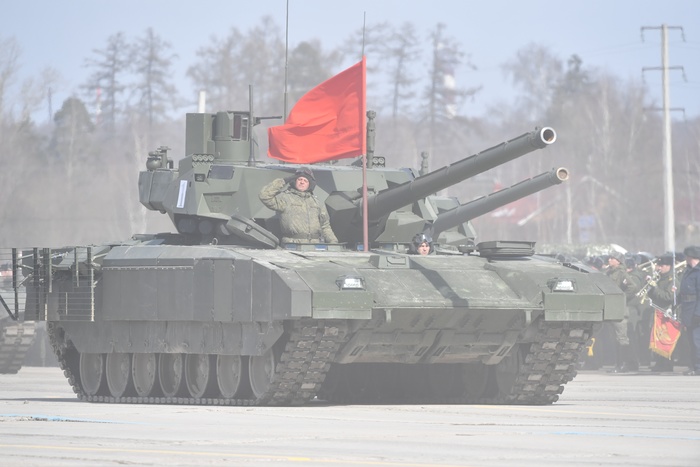 Российская армия отказывается от танков «Армата» из-за их дороговизны