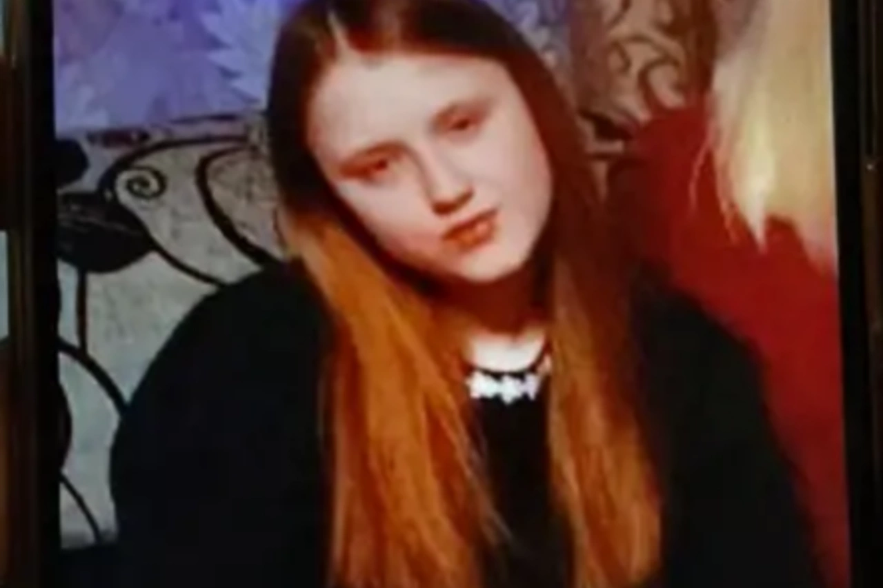 В Свердловской области пропала 15-летняя школьница