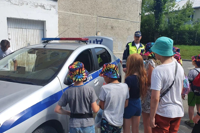 На екатеринбурженку, бросившую сына в запертой машине, могут возбудить уголовное дело