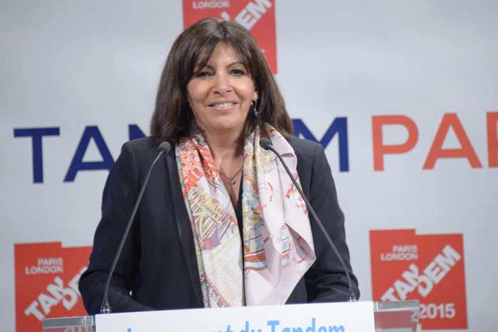 Париж сделал своей почетной гражданкой смертницу из Пакистана