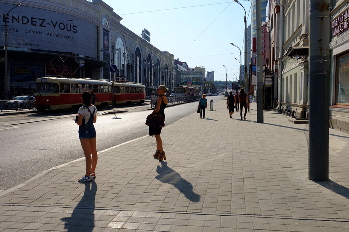 В Екатеринбурге будут судить водителя, который сбил велосипедиста на тротуаре