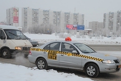 Службы такси не справляются с наплывом звонков