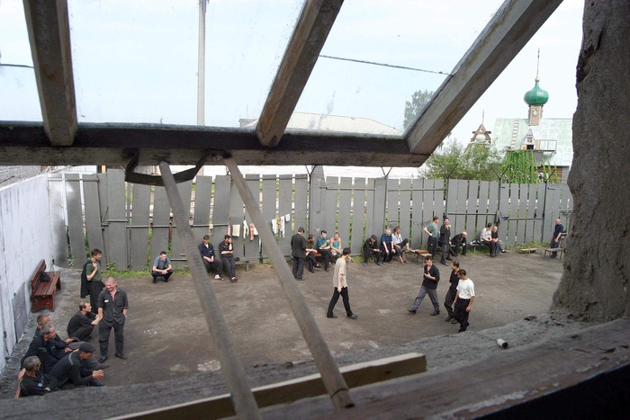 На Южном Урале подростки от нечего делать убили сидевшую на скамейке женщину