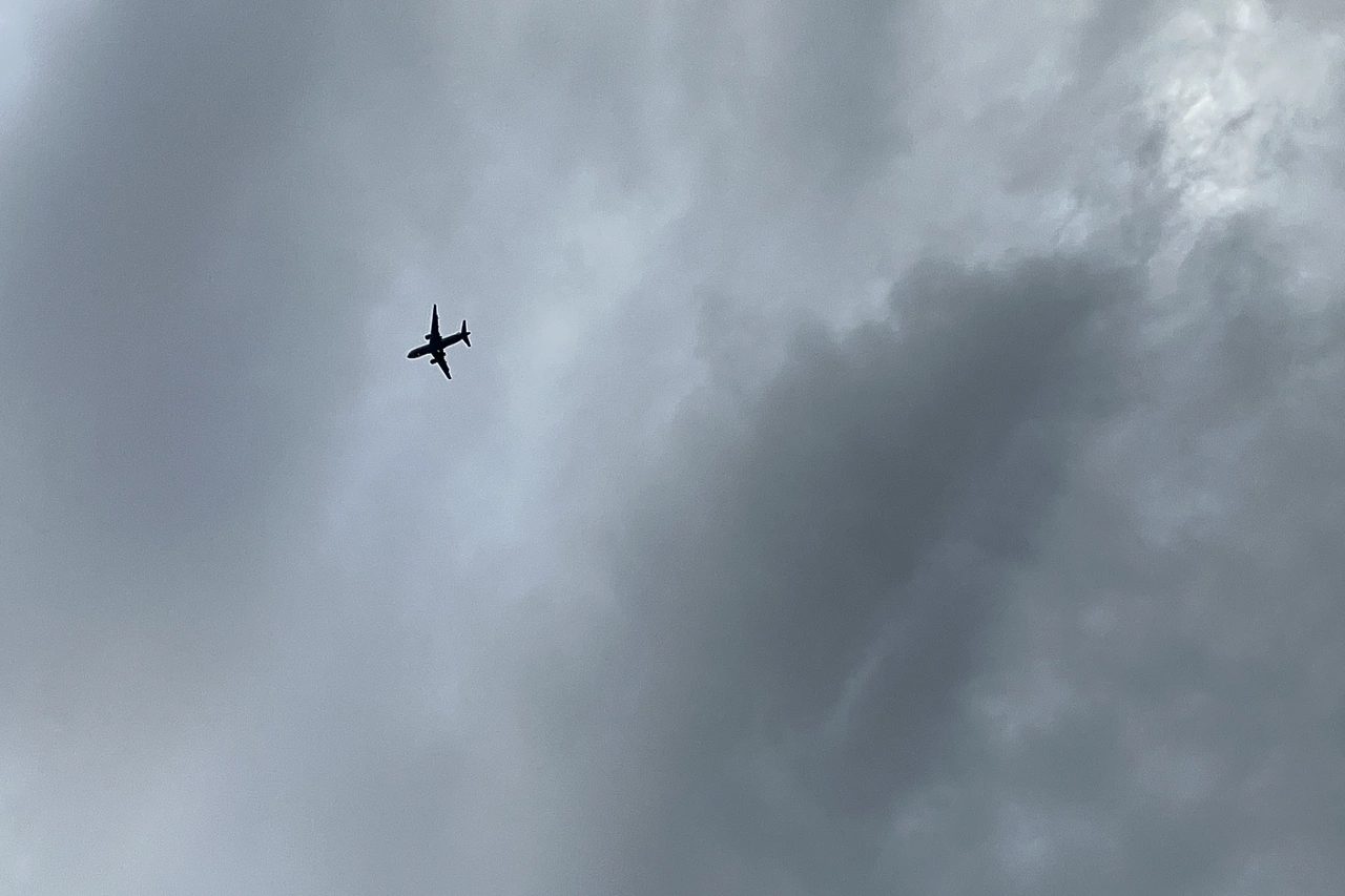 Самолеты, летевшие в Екатеринбург, ушли на другие аэродромы