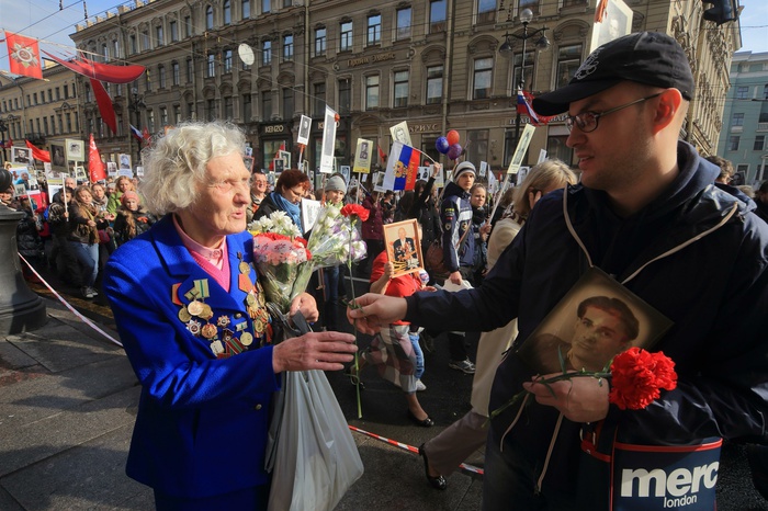 Майские визиты ветеранов к местам боевой славы будут бесплатными