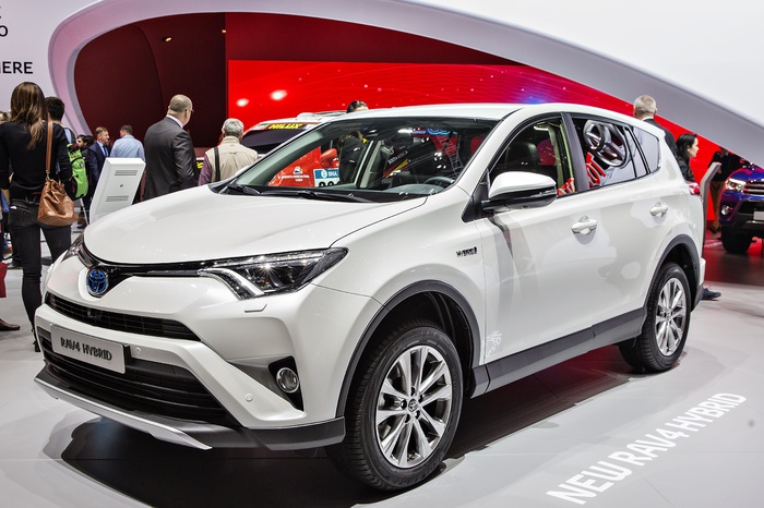 Toyota запустила производство модели RAV4 на заводе в Санкт-Петербурге