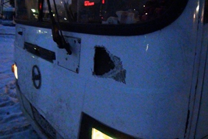 В Екатеринбурге водителя насмерть задавил его автобус