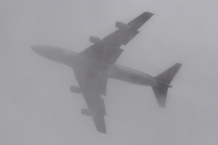 Самолеты, летевшие в Кольцово, отправили на запасные аэродромы