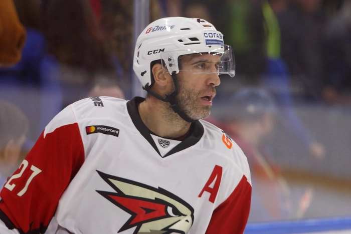 Канадский хоккеист обнаружил «самое дерьмовое место в мире» в России