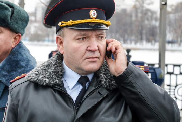 «Мы живём в демократическом государстве»: в свердловской полиции ответили Илье Варламову на критику