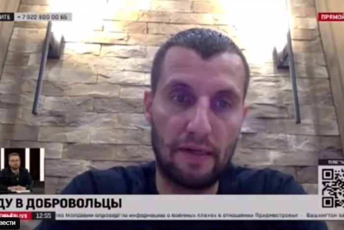 Екатеринбургский пиарщик Платон Маматов сообщил, что идет на фронт