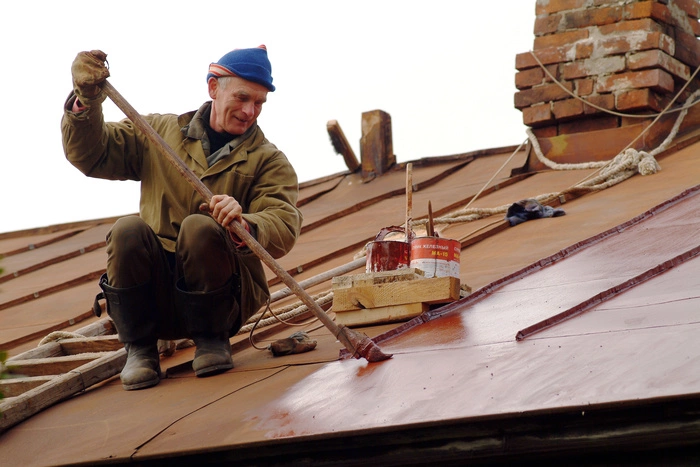 В Фонде капремонта не усмотрели вины подрядчика в обрушении потолка на Уралмаше