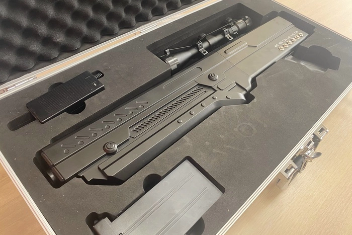 Свердловских военных учат работе с антидроновым ружьем