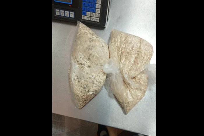 «Опять дрожжи. Опять в каше». «Запрещенку» изъяли из посылки в СИЗО №1 Екатеринбурга