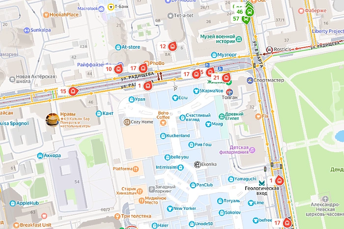 В центре Екатеринбурга остановлено движение трамваев