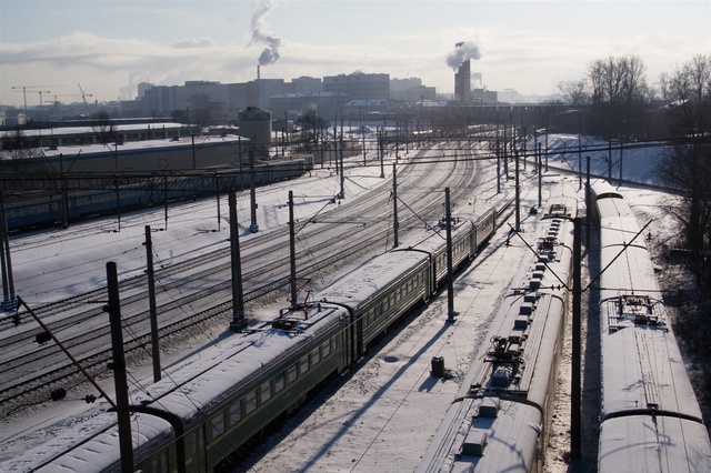 В Каменске-Уральском под поезд попал мужчина