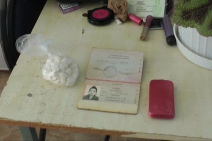 В Челябинске арестовали женщину с крупной партией героина во влагалище