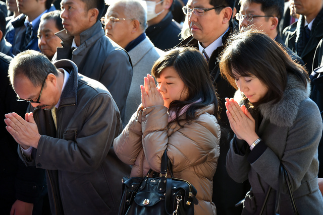 В Японии девять человек насмерть подавились новогодними лепешками