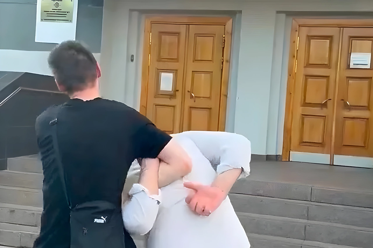 Задержан 19-летний уралец, который сжег свой паспорт
