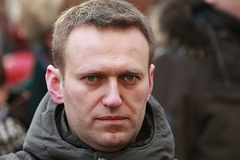 Журнал Esquire выдал Навальному справку о шутке про ЦРУ
