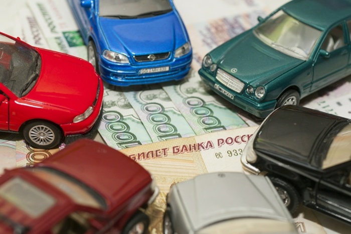 Двадцать автопроизводителей повысили цены в России