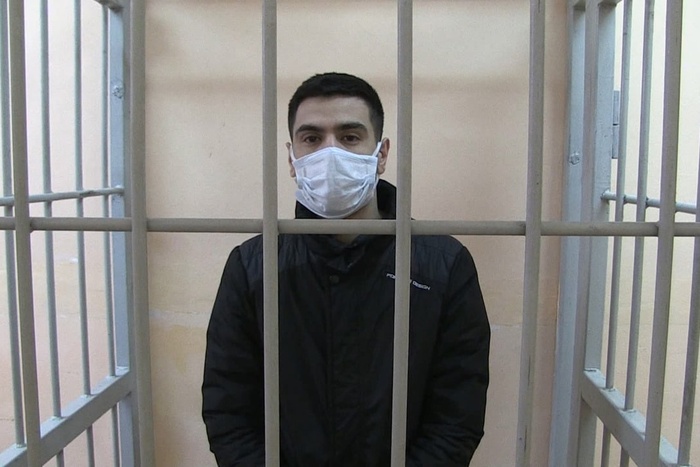 «Из рук в руки». В Екатеринбурге задержан сбытчик поддельных денег