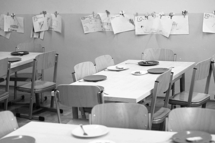 В детском саду Екатеринбурга детей кормили просроченными продуктами