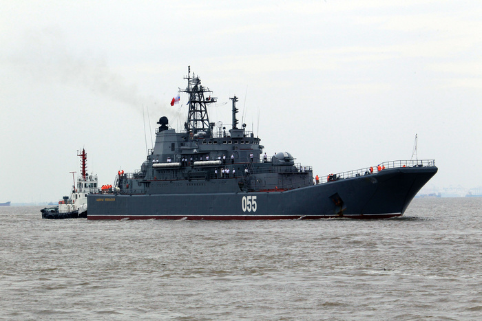 Российский корабль вывез из Йемена 308 человек