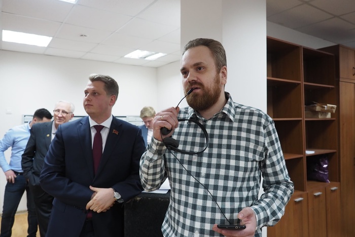 Семья ещё одного депутата гордумы Екатеринбурга заразилась коронавирусом
