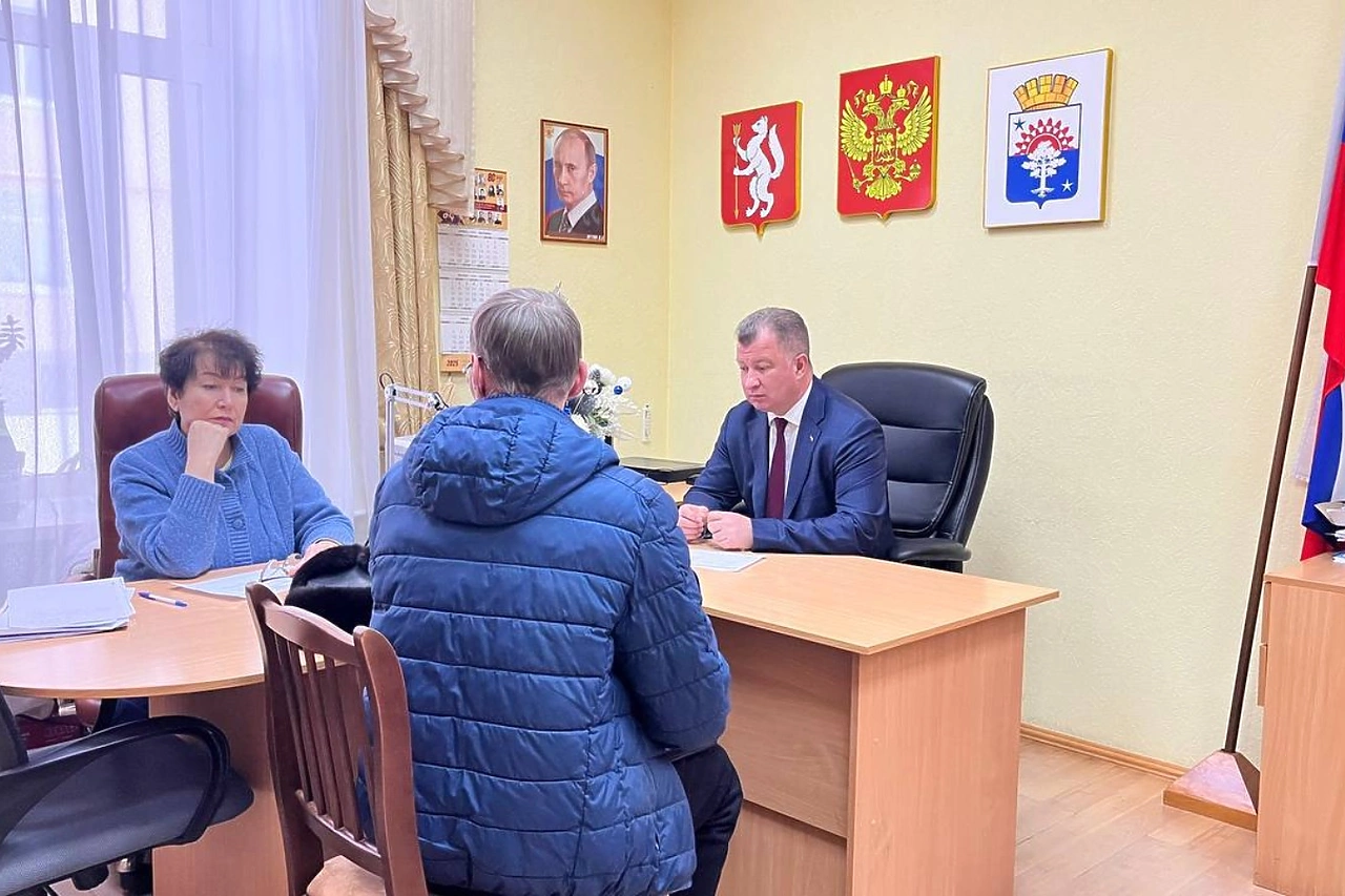 Бывший мэр свердловского города, которого сняли с должности, отправился в СИЗО