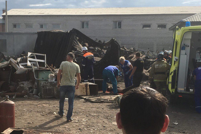 В Чите при взрыве в пункте приема металлолома погибли два человека