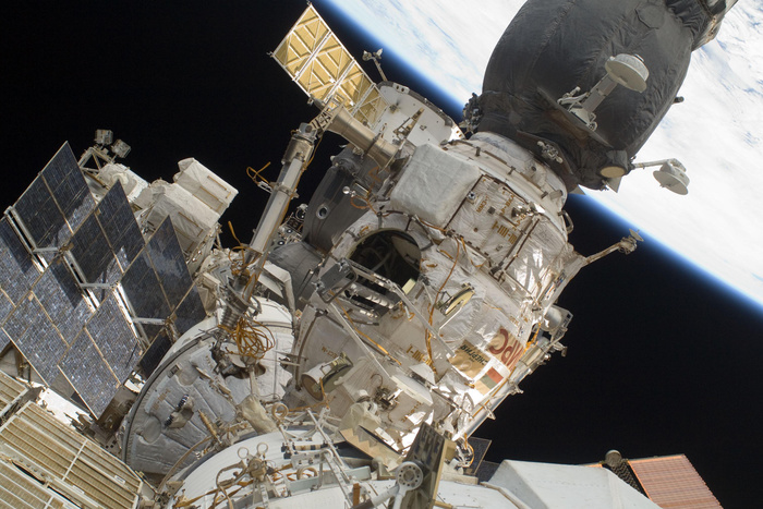 Мисуркин и Шкаплеров вернулись на МКС, побив космический рекорд
