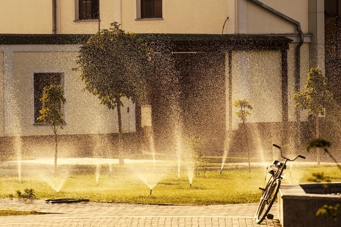 В Роспотребнадзоре рассказали, как избежать перегрева в жару