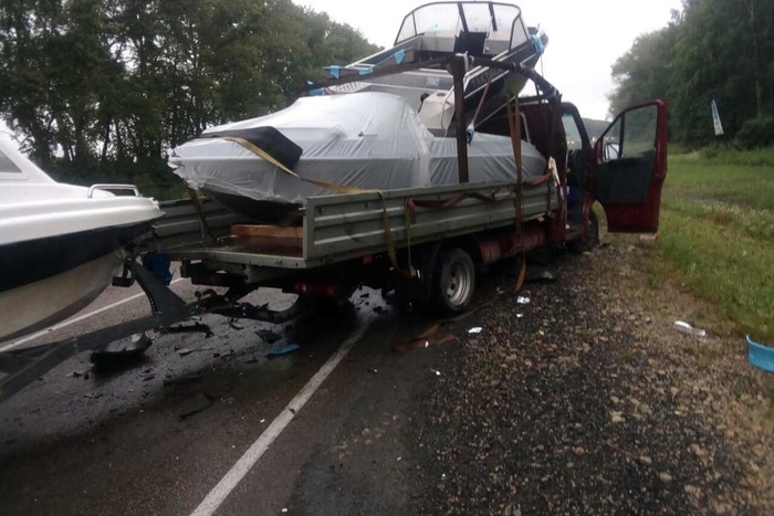 Во вчерашнем «ДТП с катерами» оба водителя получили тяжелые травмы