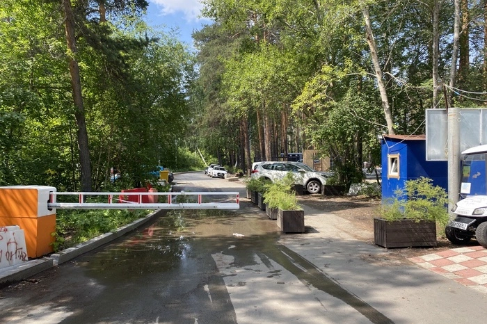 Екатеринбуржец угнал электрокар на Шарташе