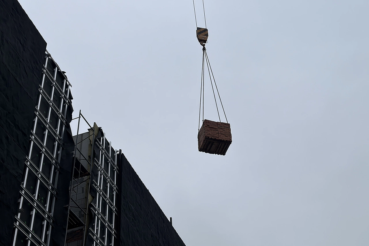 Стало известно, кто восстановит пострадавшие от атаки БПЛА квартиры в Екатеринбурге