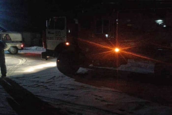 В Свердловской области двух подростков унесло на льдине