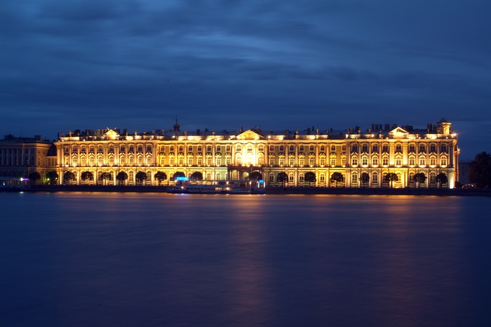 Посетить Государственный Эрмитаж можно… в Екатеринбурге