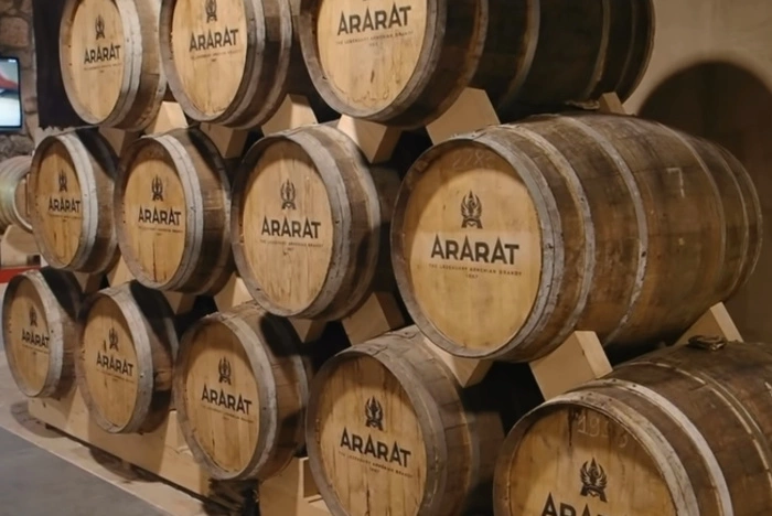 В Армении объявили о прекращении экспорта коньяка «Арарат» в Россию