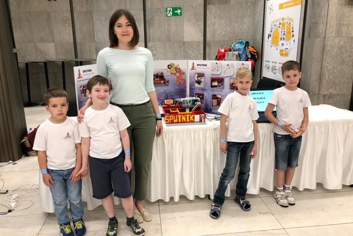 Юные робототехники Екатеринбурга победили на международных соревнованиях