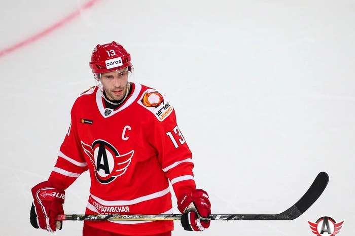 Дубль Павла Дацюка помог «Автомобилисту» одержать победу над «Трактором»