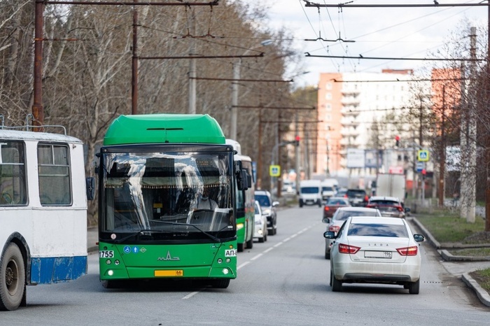 В Екатеринбурге автобусы изменят свои маршруты
