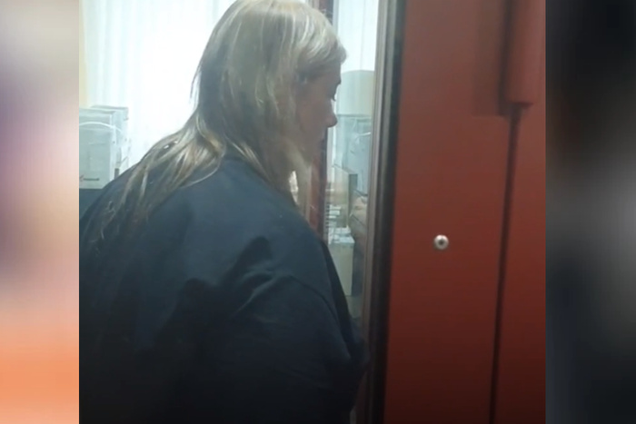 Суд в Екатеринбурге оставил в СИЗО опекуншу убитого Далера, которая просилась на свободу