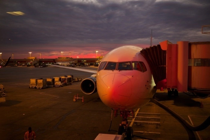 Вылетевший из Екатеринбурга самолёт экстренно посадили в Казани