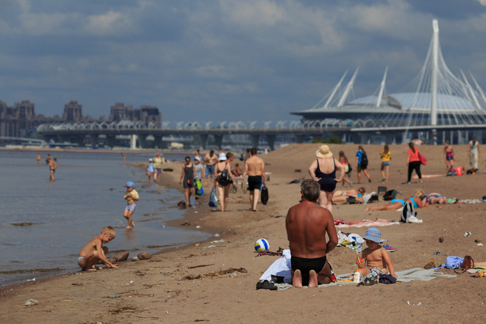 Более трети жителей России остались без летнего отпуска из-за нехватки денег