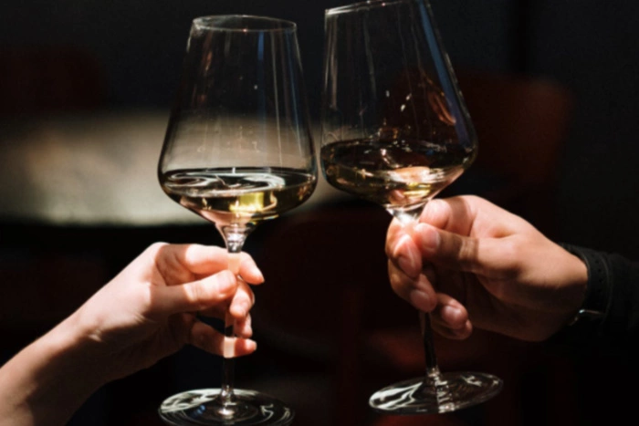 «Воспринимается как нечто дорогостоящее». РЖД изменит концепцию вагонов-ресторанов