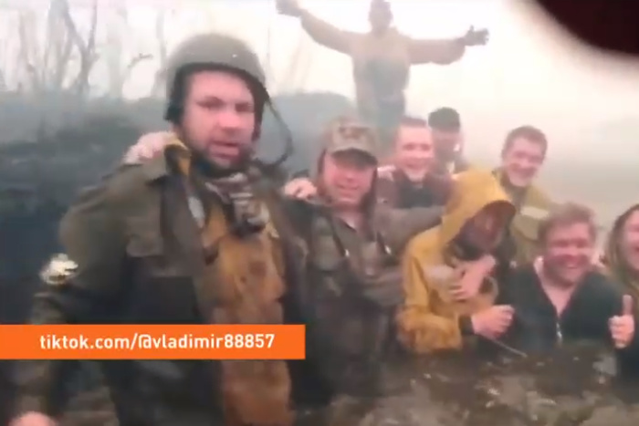 Свердловские десантники едва не погибли на тушении леса в соседнем регионе